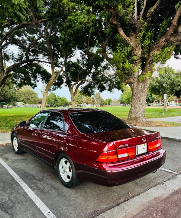 1999 Lexus ES 3rd Gen - Image 14 of 22