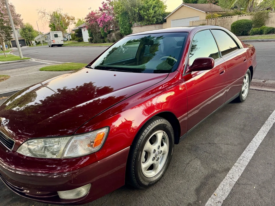 1999 Lexus ES 3rd Gen - Image 17 of 22