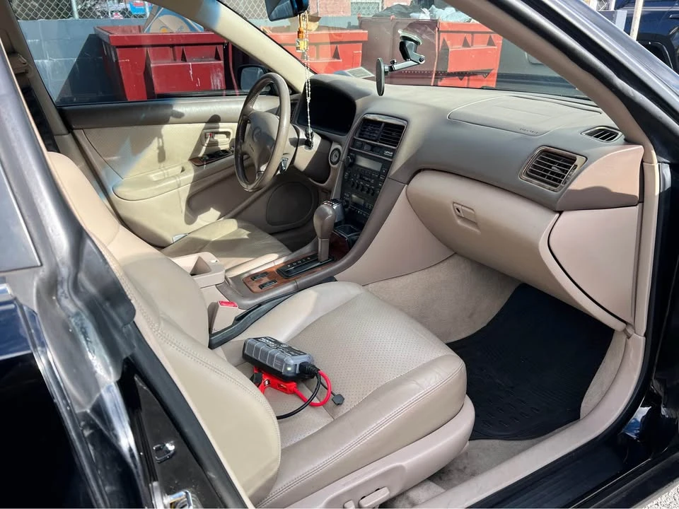 1999 Lexus ES 3rd Gen - Image 16 of 19