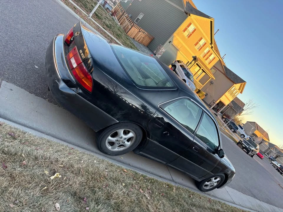 1999 Lexus ES 3rd Gen - Image 4 of 8