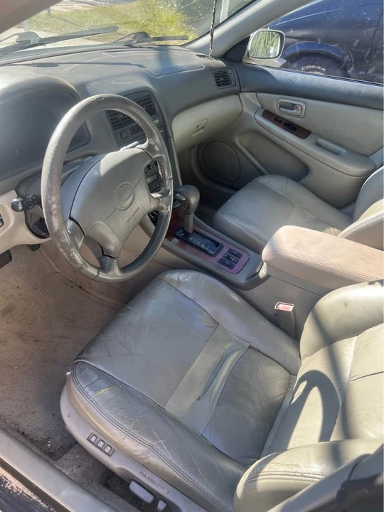 1999 Lexus ES 3rd Gen - Image 4 of 5