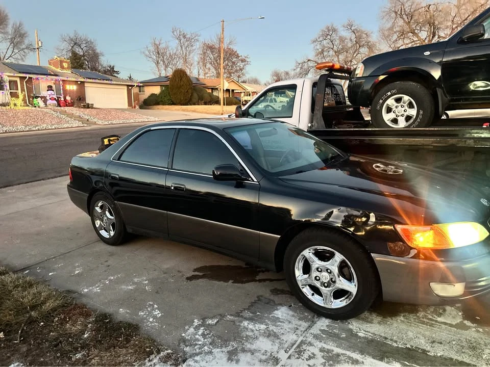 1999 Lexus ES 3rd Gen - Image 4 of 4