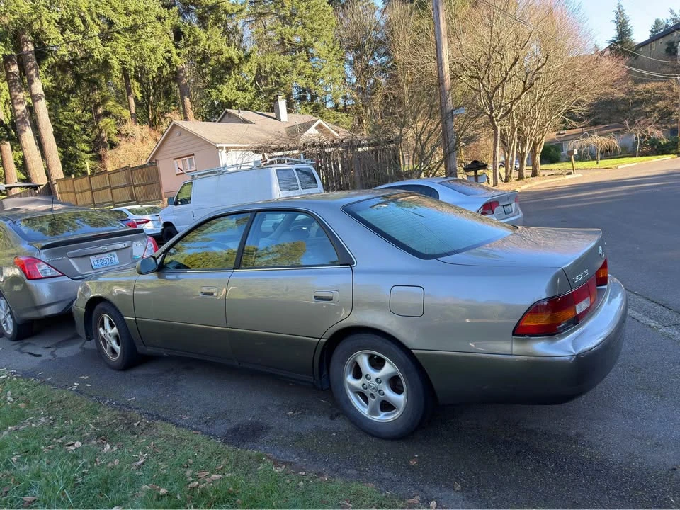 1999 Lexus ES 2nd Gen - Image 3 of 4
