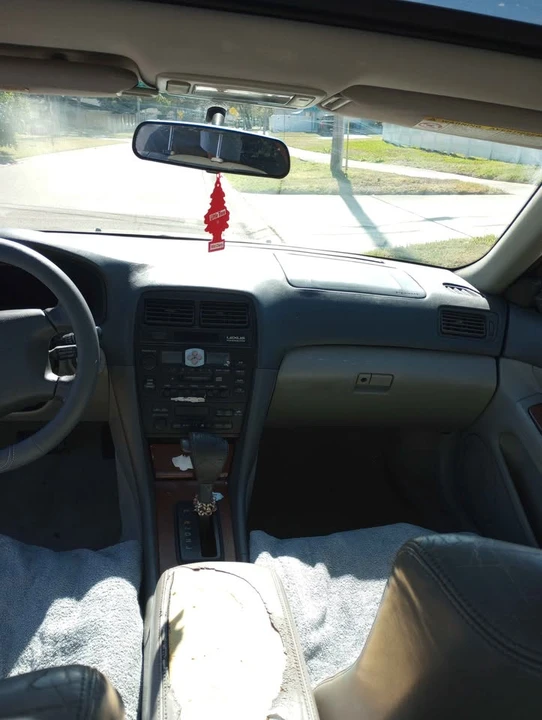 1999 Lexus ES 2nd Gen - Image 14 of 17