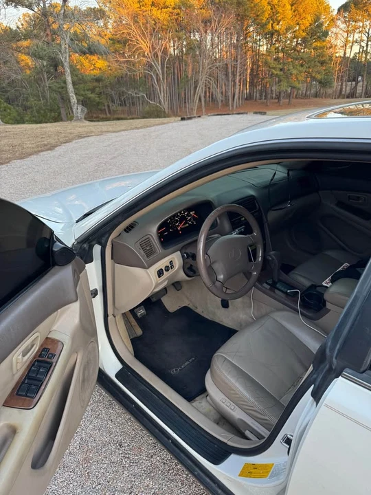 1999 Lexus ES 3rd Gen - Image 2 of 13