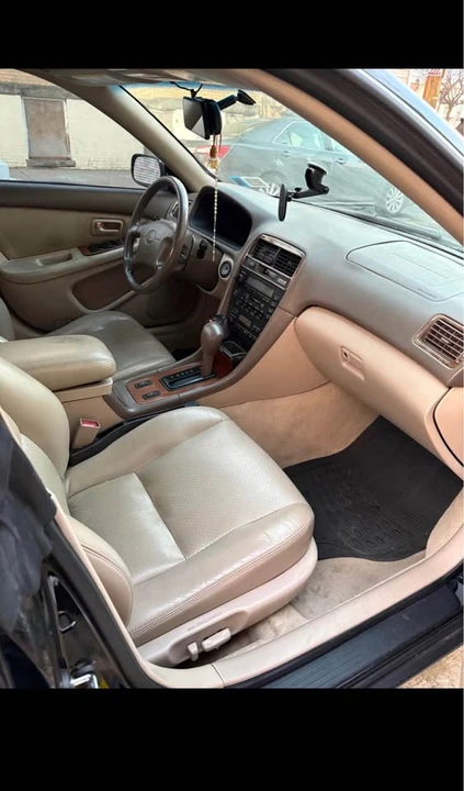 1999 Lexus ES 3rd Gen - Image 5 of 7
