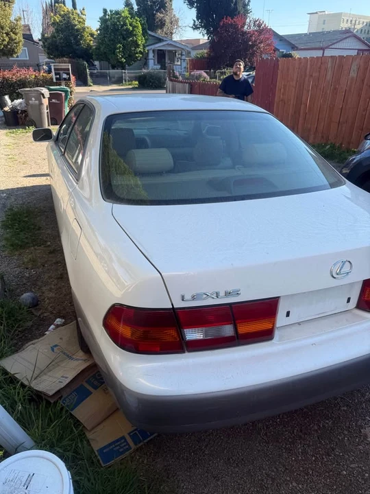1999 Lexus ES 3rd Gen - Image 5 of 6