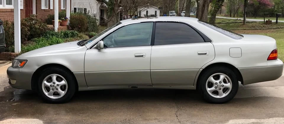 1999 Lexus ES 3rd Gen - Image 5 of 18