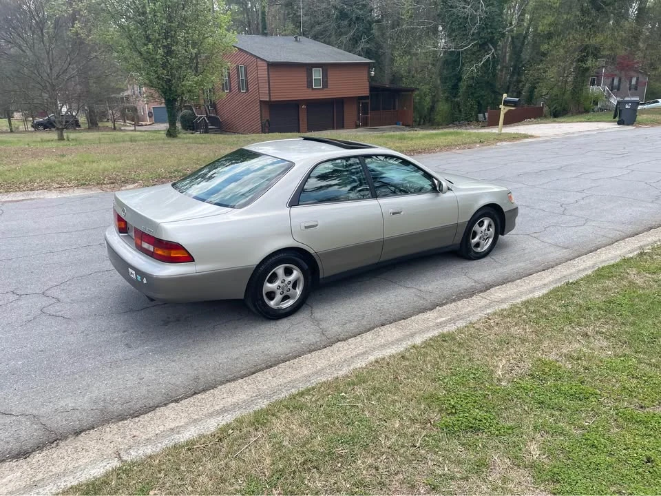 1999 Lexus ES 3rd Gen - Image 7 of 11