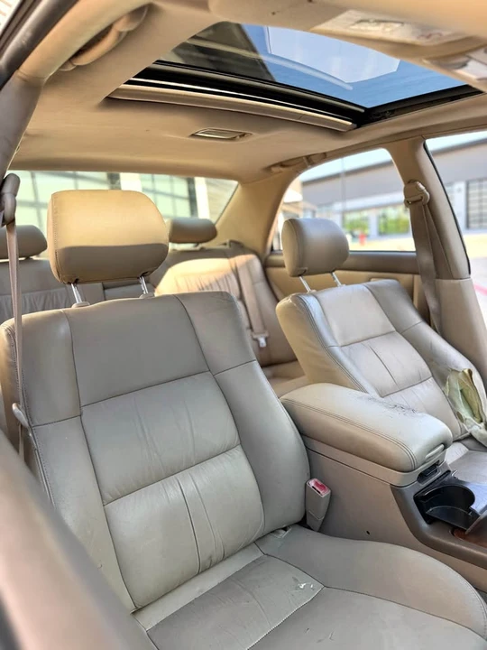 1999 Lexus ES 3rd Gen - Image 13 of 18