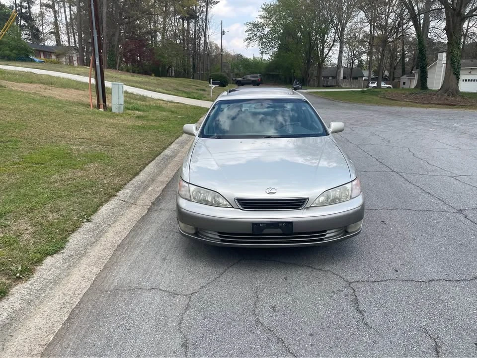 1999 Lexus ES 3rd Gen - Image 2 of 11