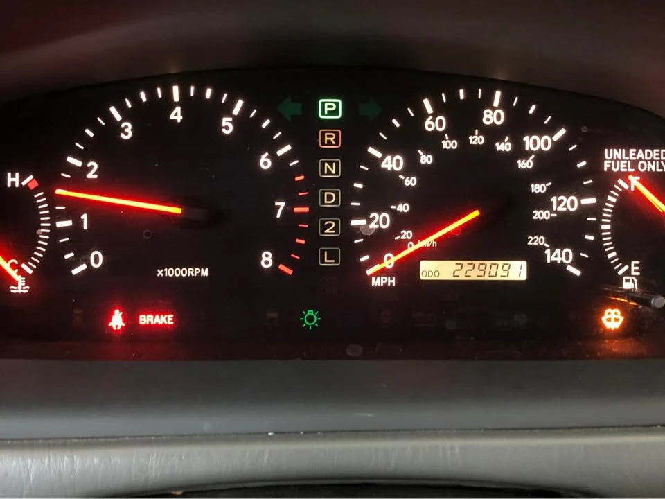 1999 Lexus ES 3rd Gen - Image 10 of 18