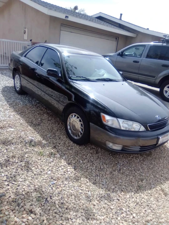 1999 Lexus ES 3rd Gen - Image 2 of 5