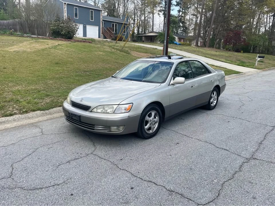 1999 Lexus ES 3rd Gen - Image 3 of 11
