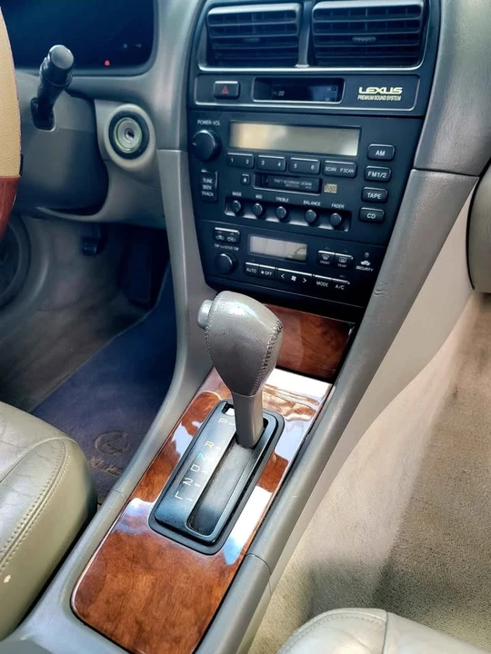 1999 Lexus ES 3rd Gen - Image 5 of 7