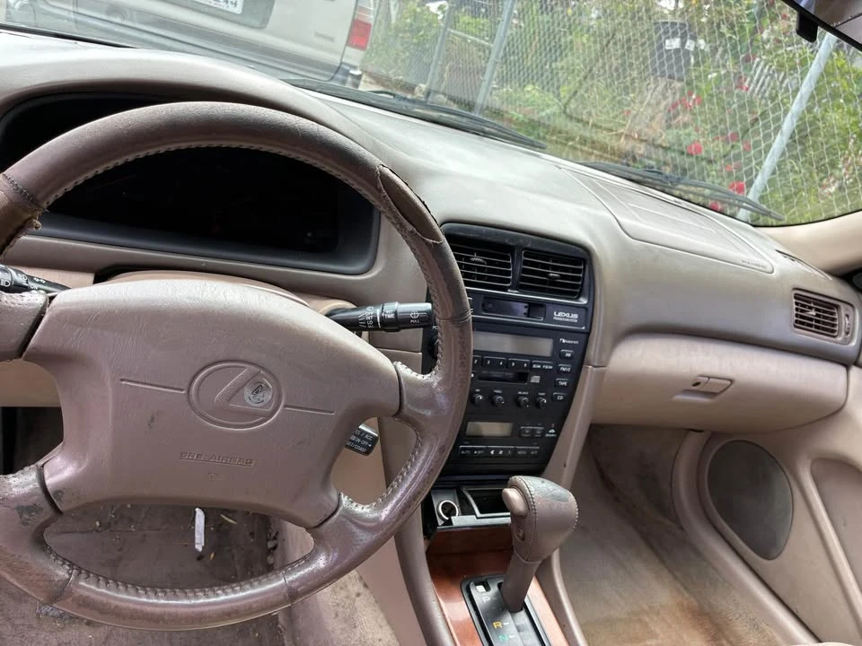 1999 Lexus ES 3rd Gen - Image 4 of 9