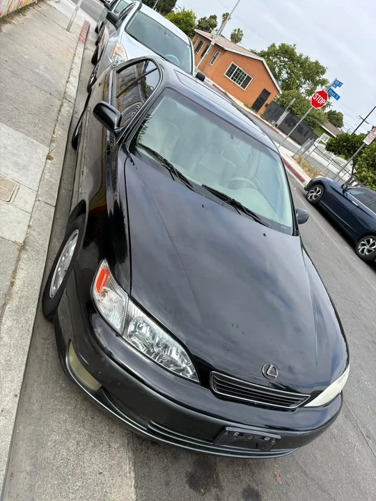 1999 Lexus ES 3rd Gen - Image 9 of 9