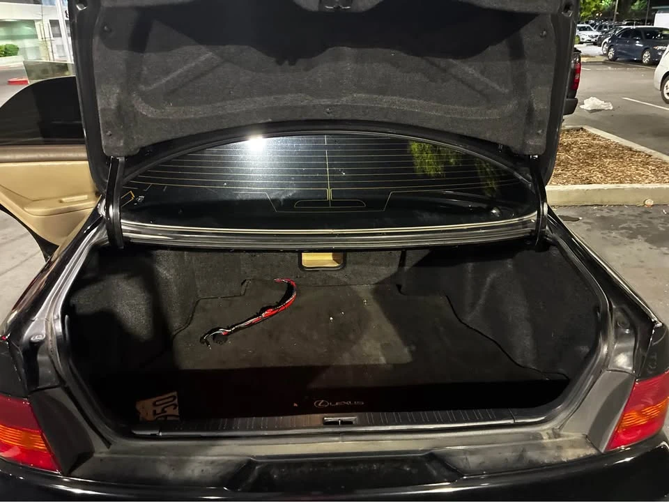 1999 Lexus ES 3rd Gen - Image 7 of 9