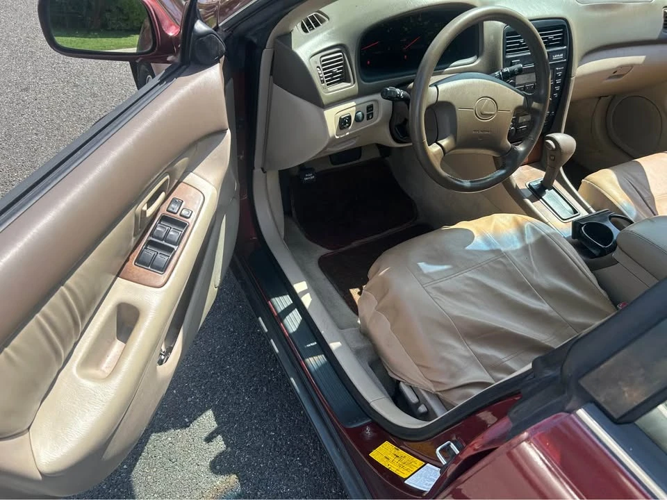1999 Lexus ES 3rd Gen - Image 7 of 10