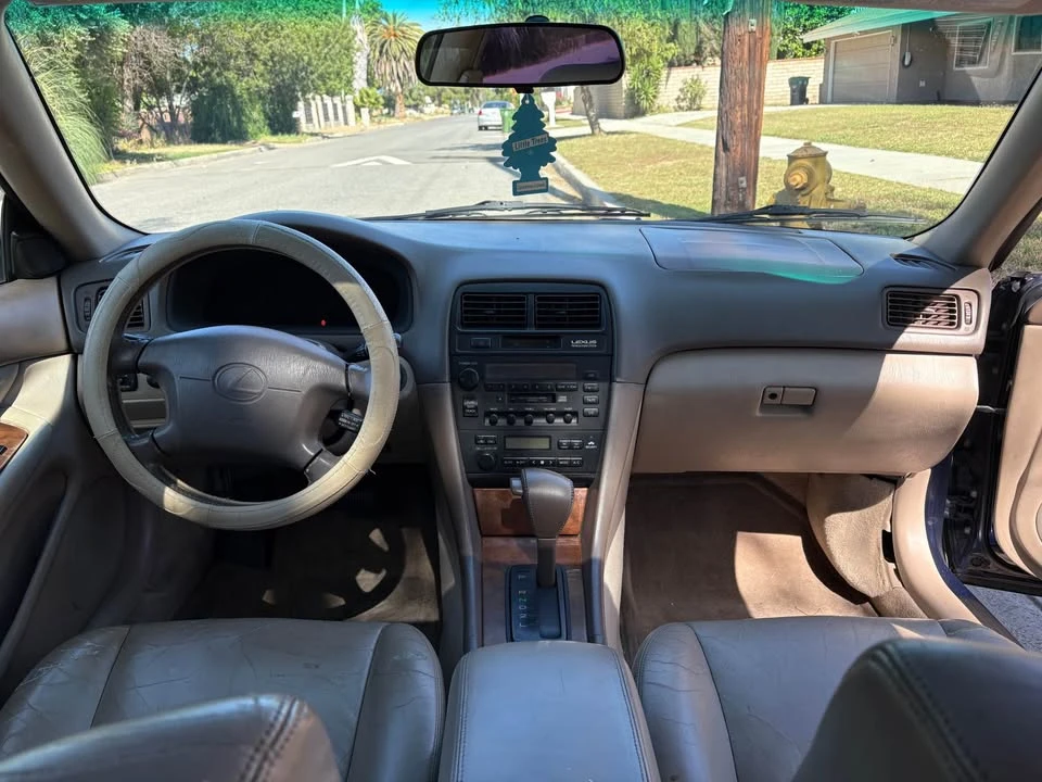 1999 Lexus ES 3rd Gen - Image 8 of 10