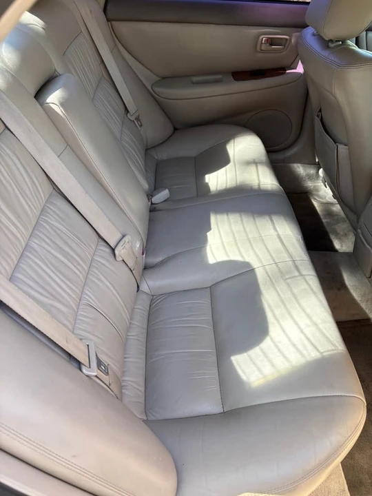 1999 Lexus ES 3rd Gen - Image 6 of 10