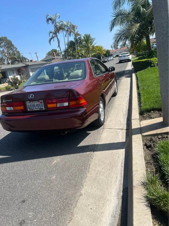 1999 Lexus ES 3rd Gen - Image 6 of 10