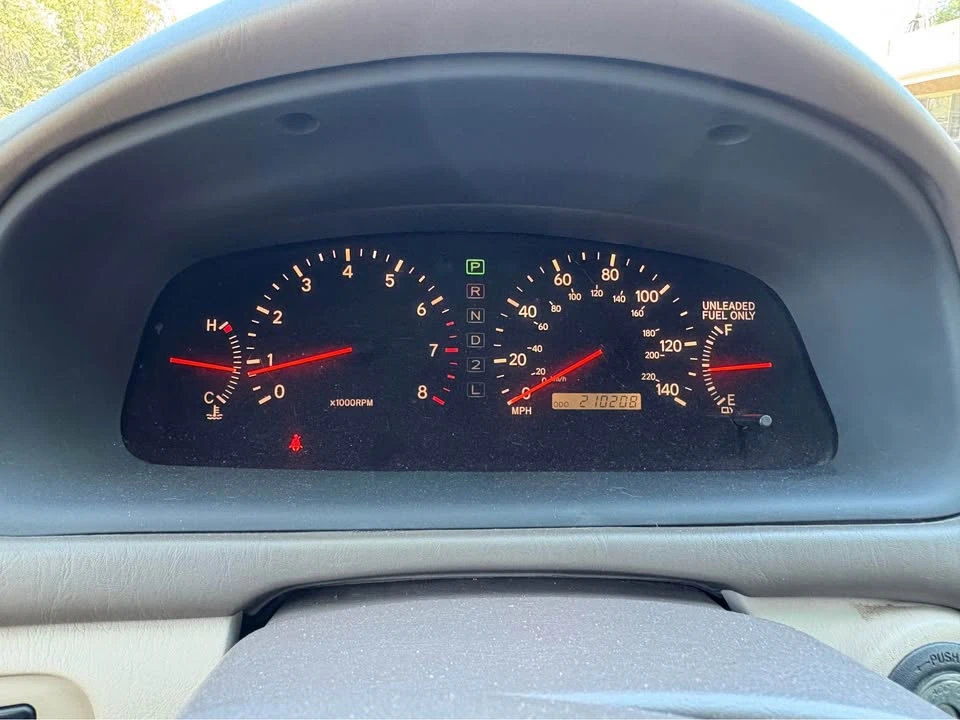 1999 Lexus ES 3rd Gen - Image 10 of 10