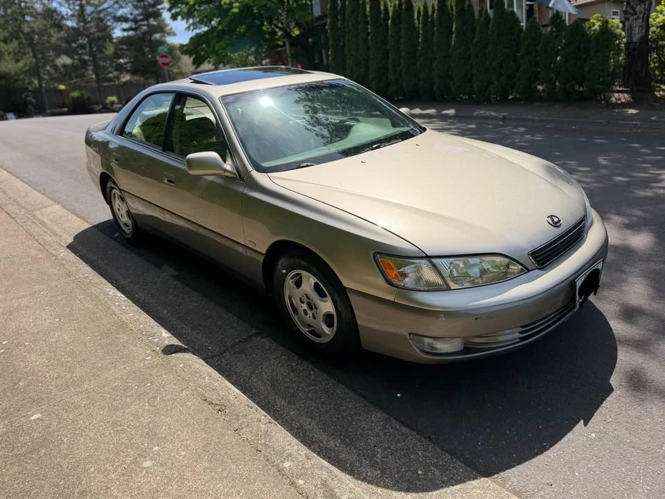 1999 Lexus ES 3rd Gen - Image 6 of 12