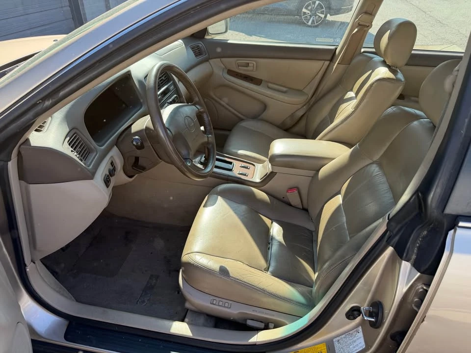 1999 Lexus ES 3rd Gen - Image 5 of 5