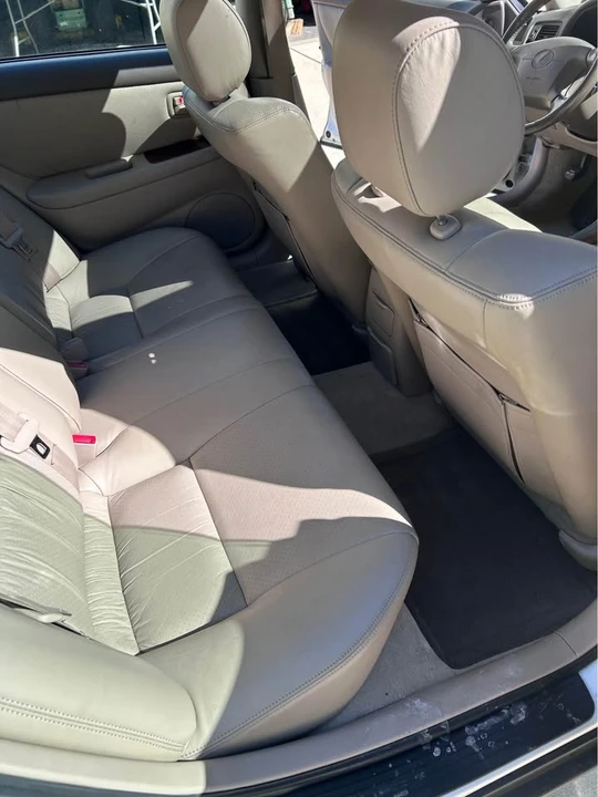 1999 Lexus ES 3rd Gen - Image 17 of 18