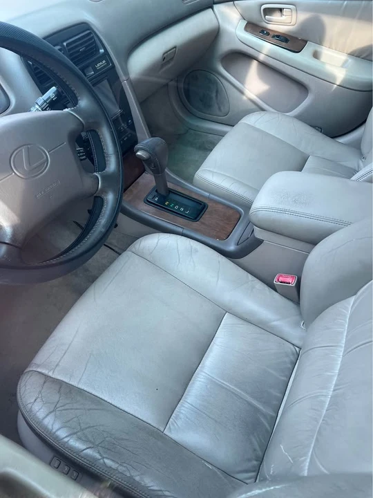 1999 Lexus ES 3rd Gen - Image 5 of 9