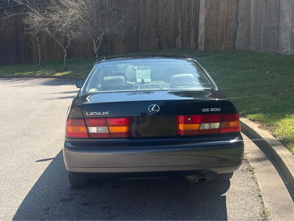 1999 Lexus ES 3rd Gen - Image 4 of 20