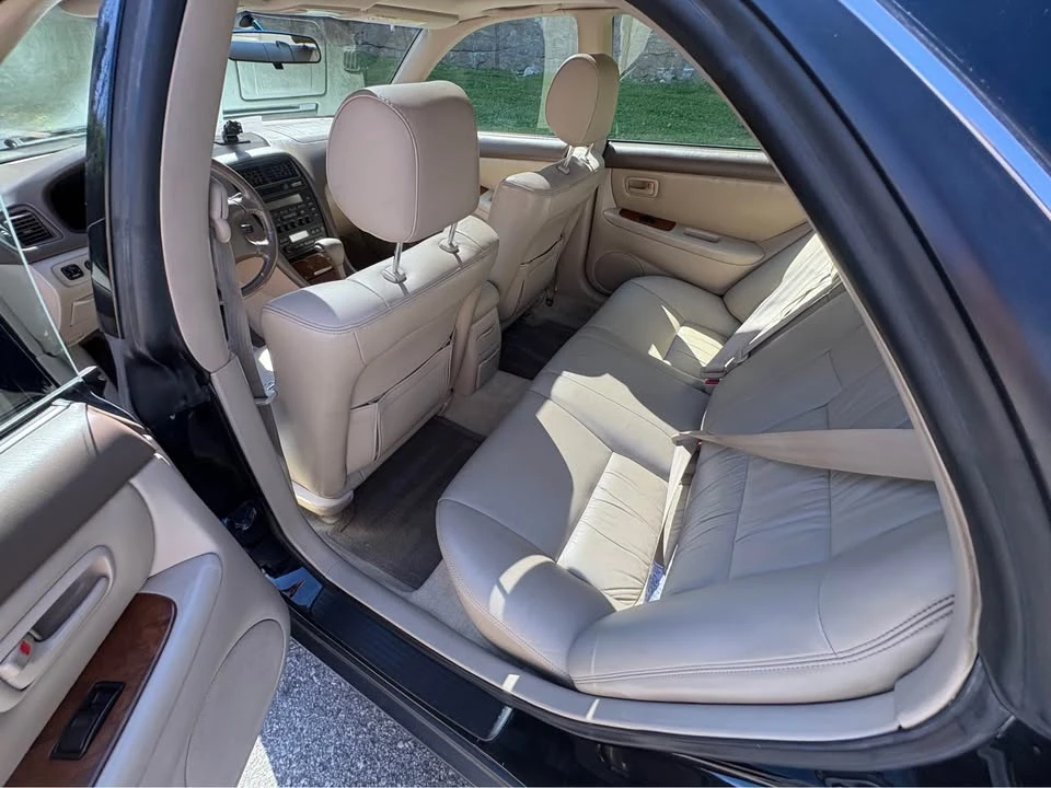 1999 Lexus ES 3rd Gen - Image 12 of 20