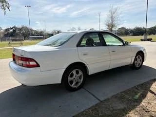 1999 Lexus ES 3rd Gen - Image 3 of 9