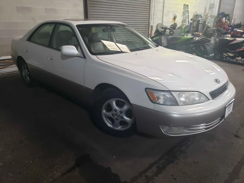 1999 Lexus ES 3rd Gen - Image 7 of 8