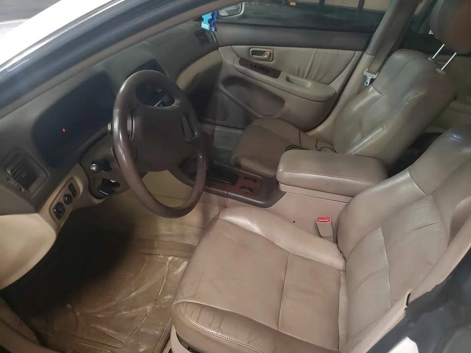 1999 Lexus ES 3rd Gen - Image 5 of 8