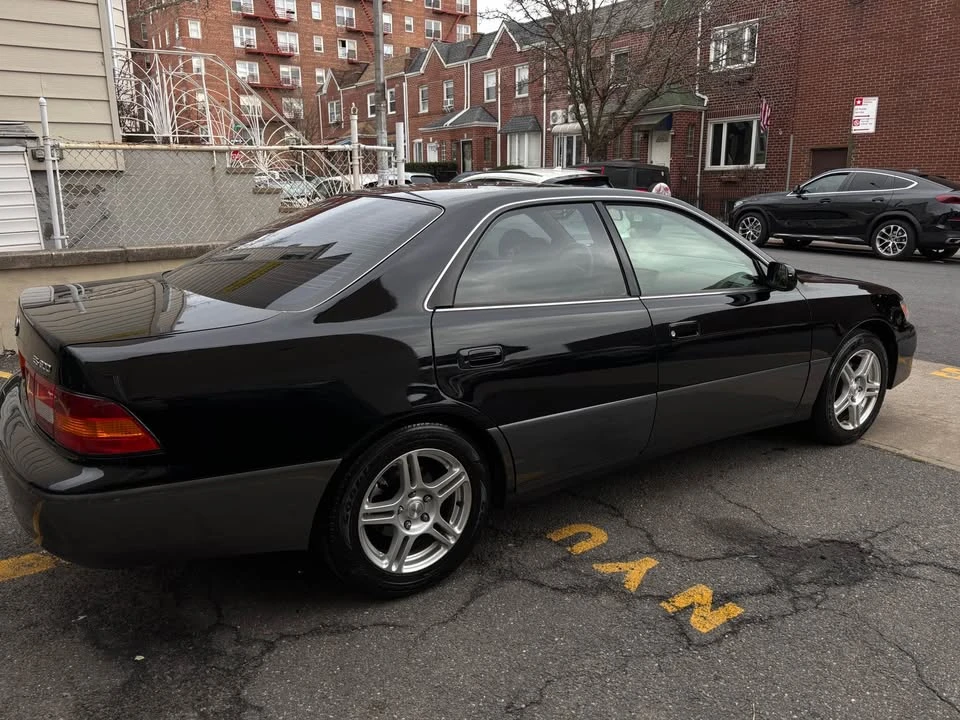 1999 Lexus ES 3rd Gen - Image 3 of 7