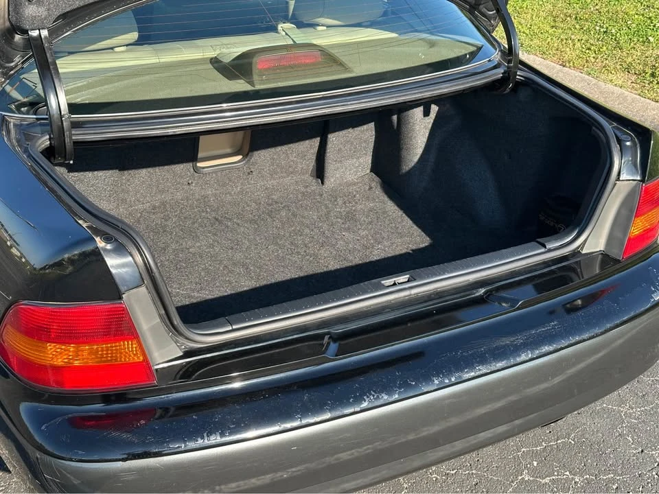 1999 Lexus ES 3rd Gen - Image 16 of 21