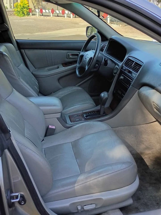 1999 Lexus ES 3rd Gen - Image 8 of 8
