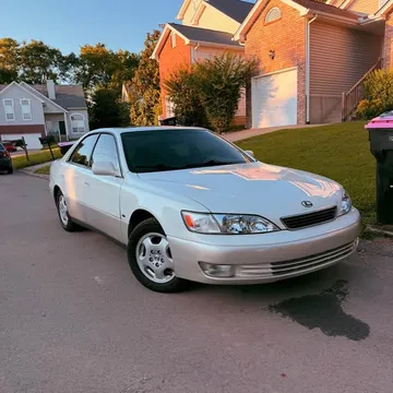 1999 Lexus ES 300 Sedan 4D