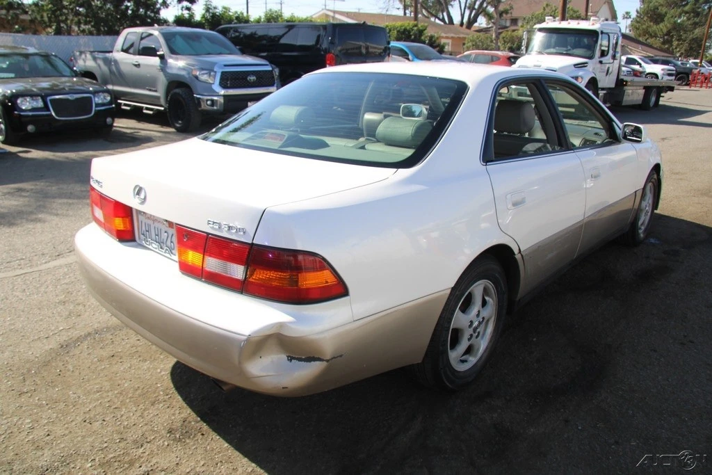 1999 Lexus ES 3rd Gen - Image 6 of 21