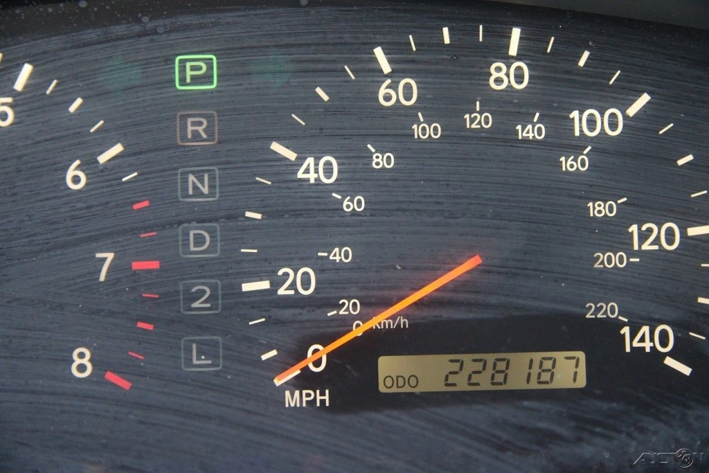 1999 Lexus ES 3rd Gen - Image 16 of 21