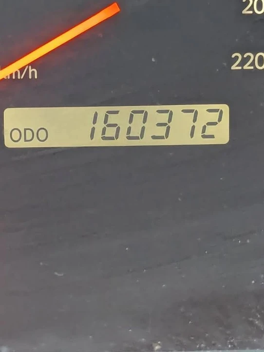1999 Lexus ES 3rd Gen - Image 2 of 19
