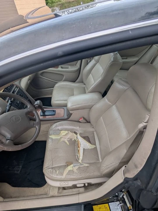 1999 Lexus ES 3rd Gen - Image 17 of 19