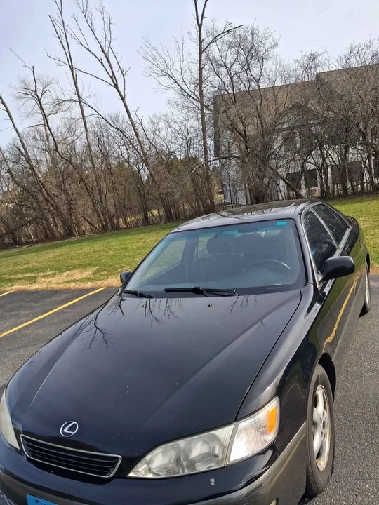 1999 Lexus ES 3rd Gen - Image 4 of 8
