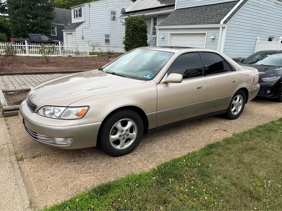 1999 Lexus ES 3rd Gen - Image 7 of 11