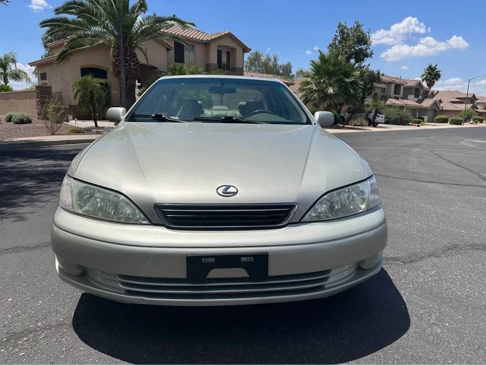 1999 Lexus ES 3rd Gen - Image 2 of 9