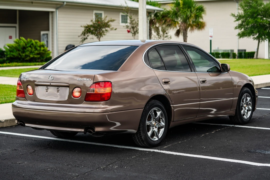 1999 Lexus GS 1st Gen - Image 4 of 31