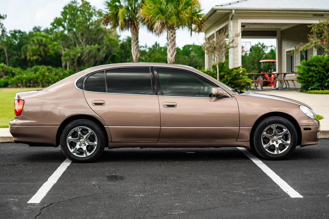 1999 Lexus GS 1st Gen - Image 23 of 31