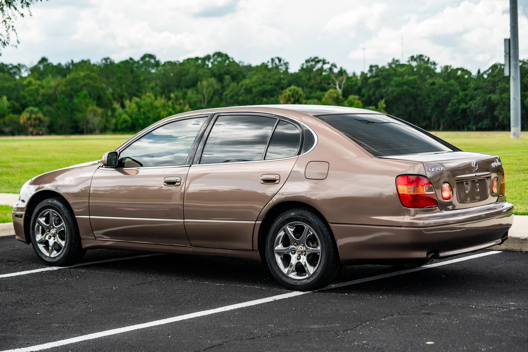 1999 Lexus GS 1st Gen - Image 13 of 31